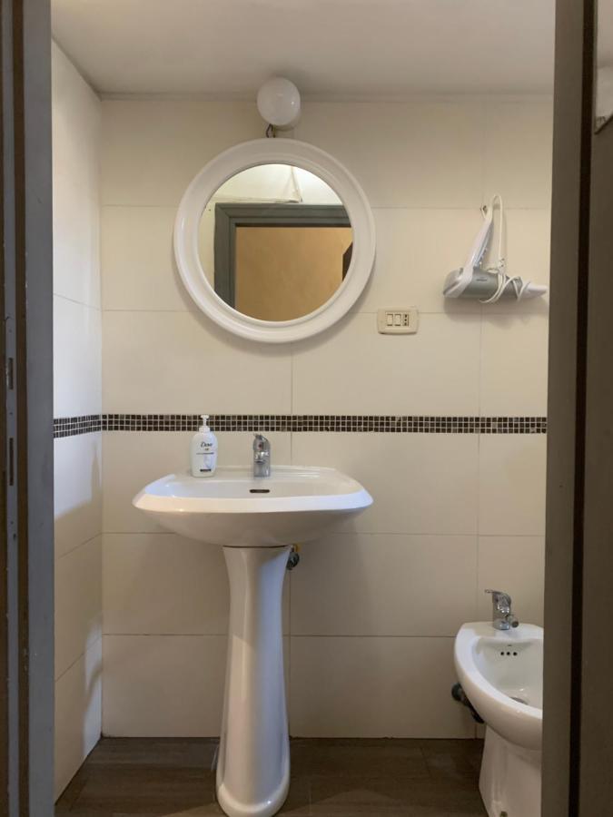Short Stop Room Firenze Bagian luar foto