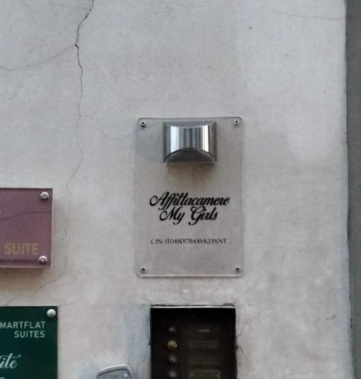 Short Stop Room Firenze Bagian luar foto